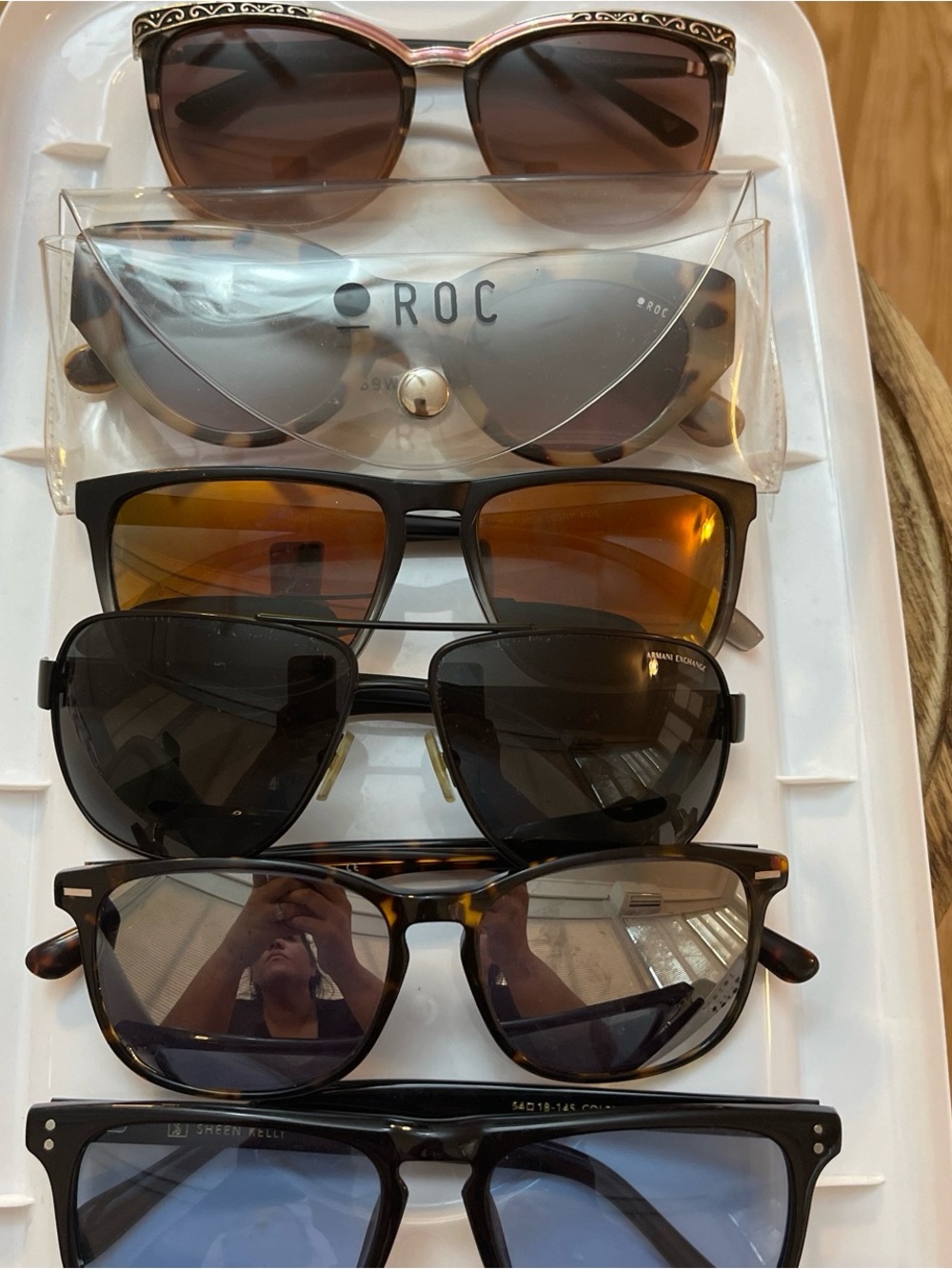 Sunglasses bundle - Picture 2 of 8